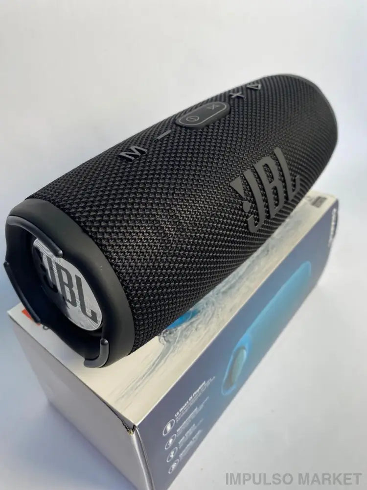 Parlante Portátil JBL Charge 5 - Potencia Calidad de Sonido y Resistencia - NEGRO - Otro